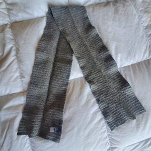 Gap Scarf